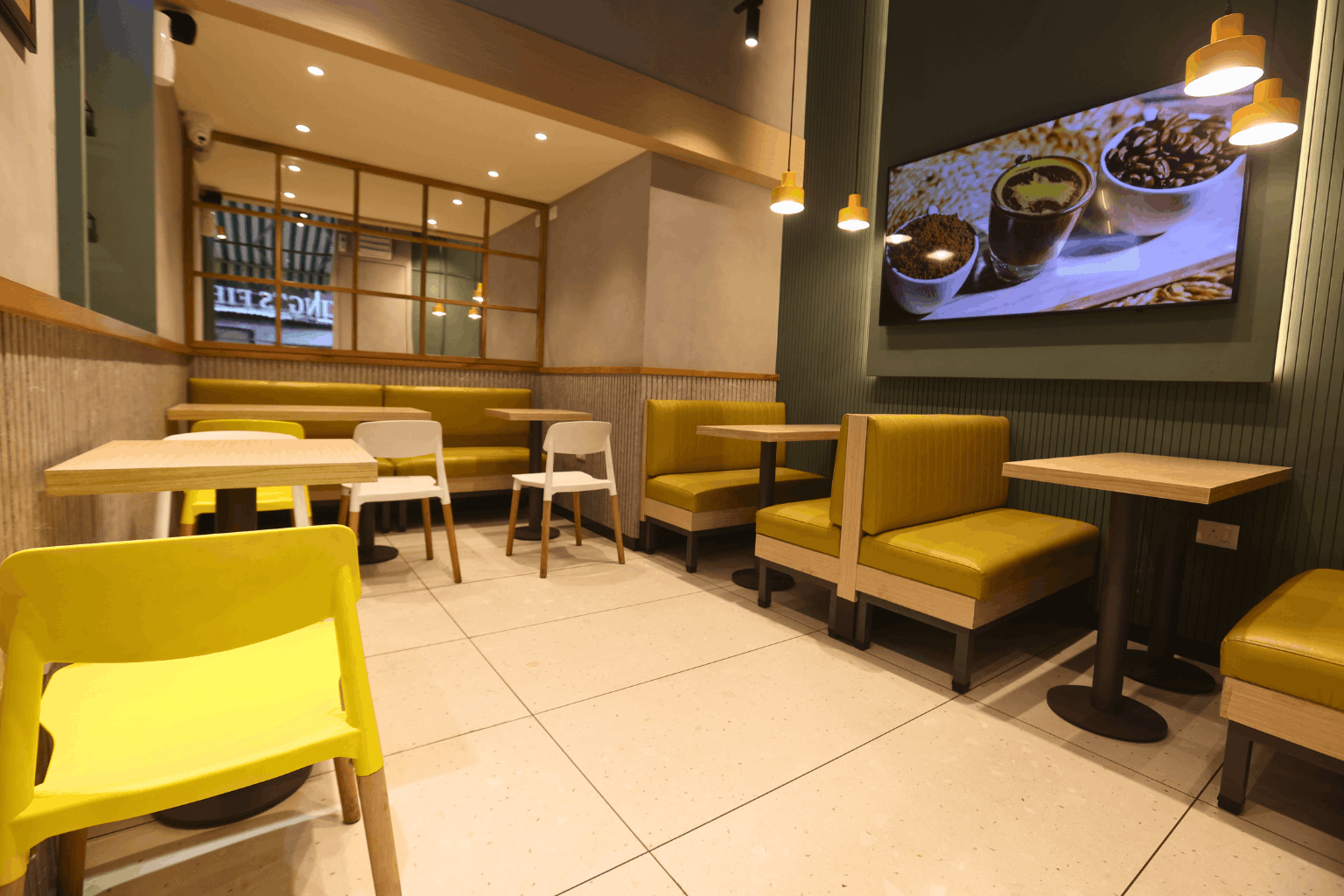 Sandwizzaa Interior