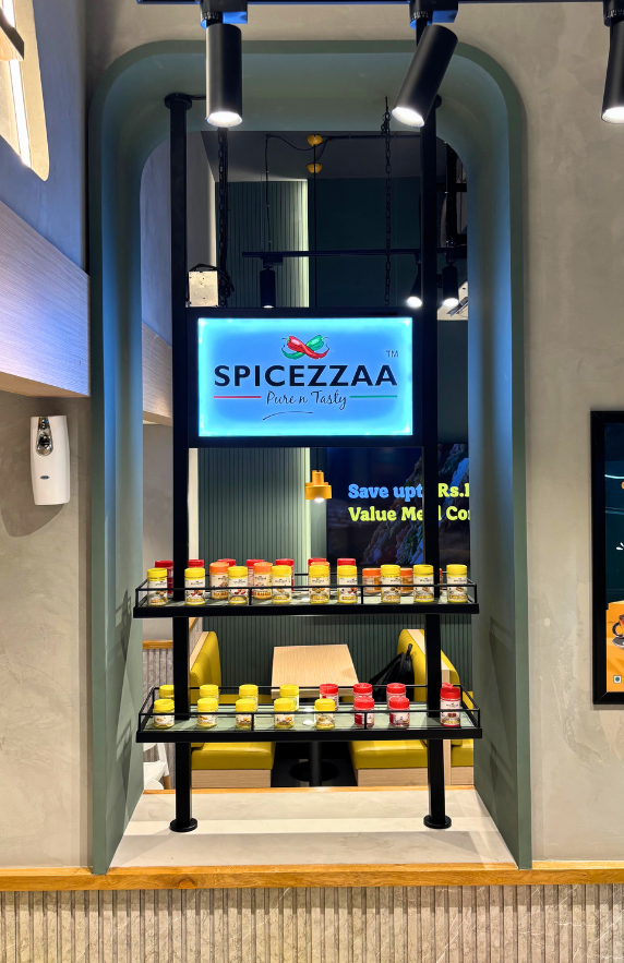 Sandwizzaa Interior