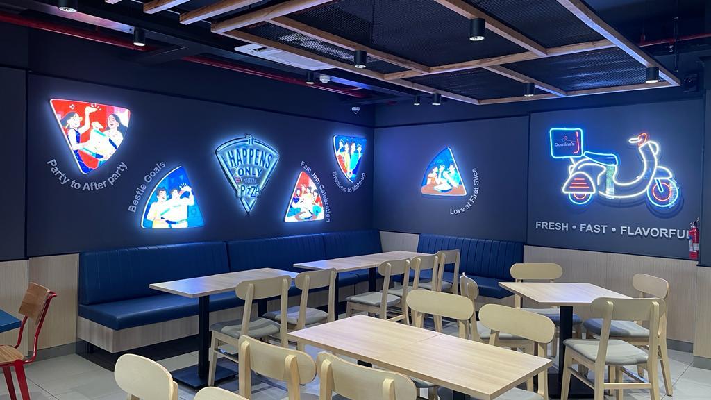 Domino's Pizza Interior