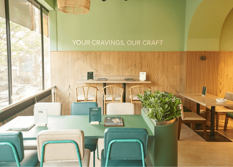 Harvest Salad Co. Interior