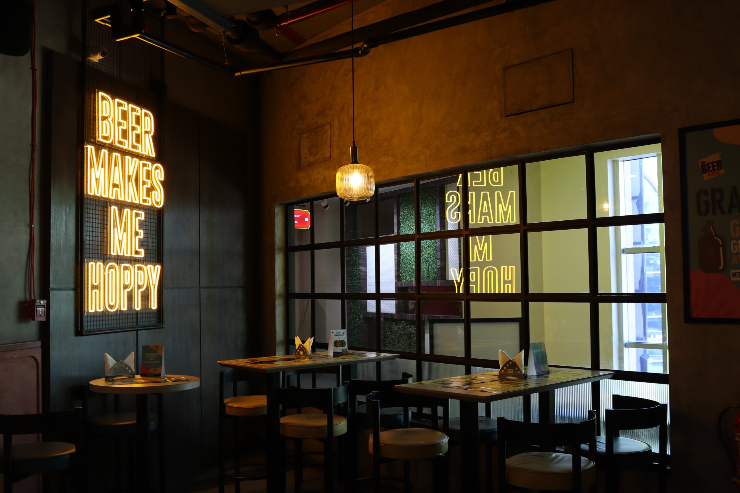 The Beer Caf&eacute;
