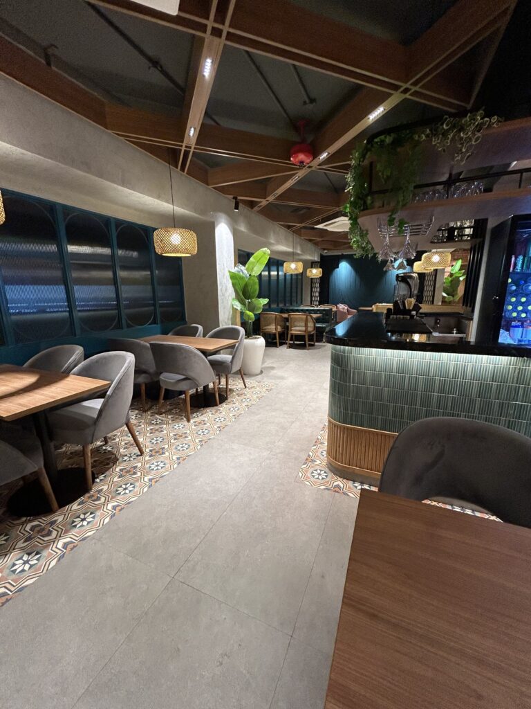 Karchi & Chow's Interior