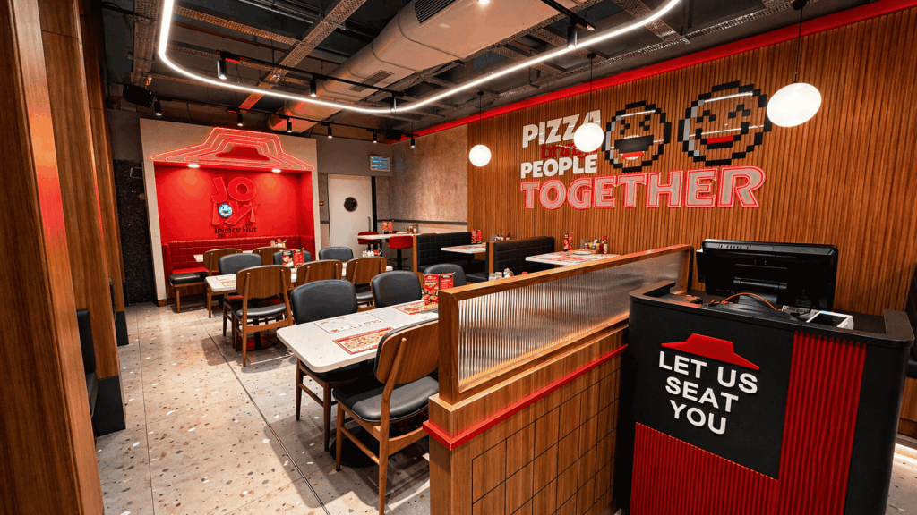 Pizza Hut Interior
