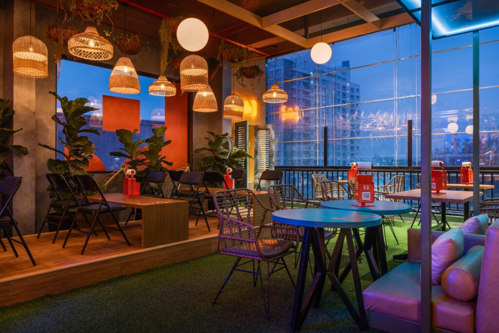 Social E-City Interior
