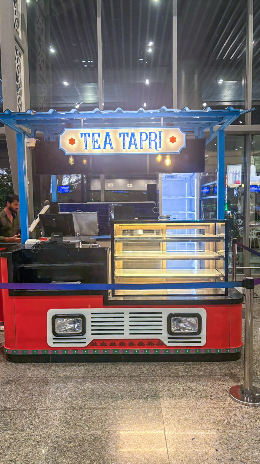 Tea Tapri Interior